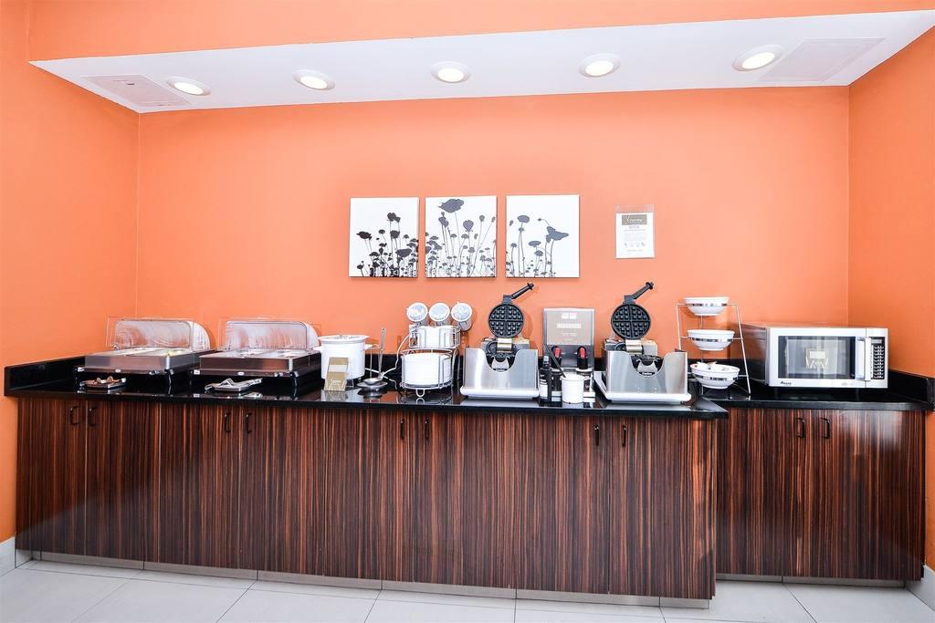Sleep Inn & Suites Austin North - I-35 Екстер'єр фото